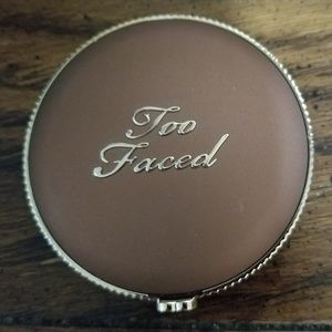 Too Faced Milk Chocolate Bronzer
